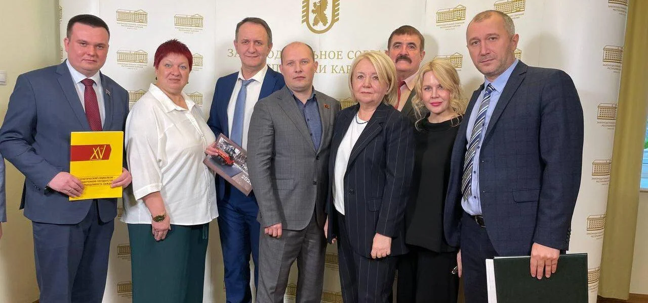 В&nbsp;Карелии три&nbsp;оппозиционные фракции парламента покинули обсуждение бюджета из‑за&nbsp;цензуры «Единой России»